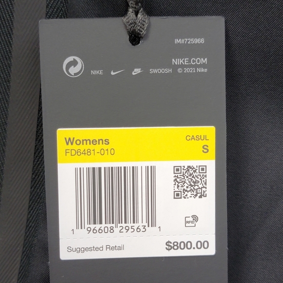 Nike Women's Made in Italy Jacket Every Stitch Considered Size S FD6481-010 New - Picture 3 of 13